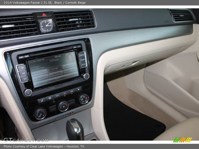 Black / Cornsilk Beige 2014 Volkswagen Passat 2.5L SE