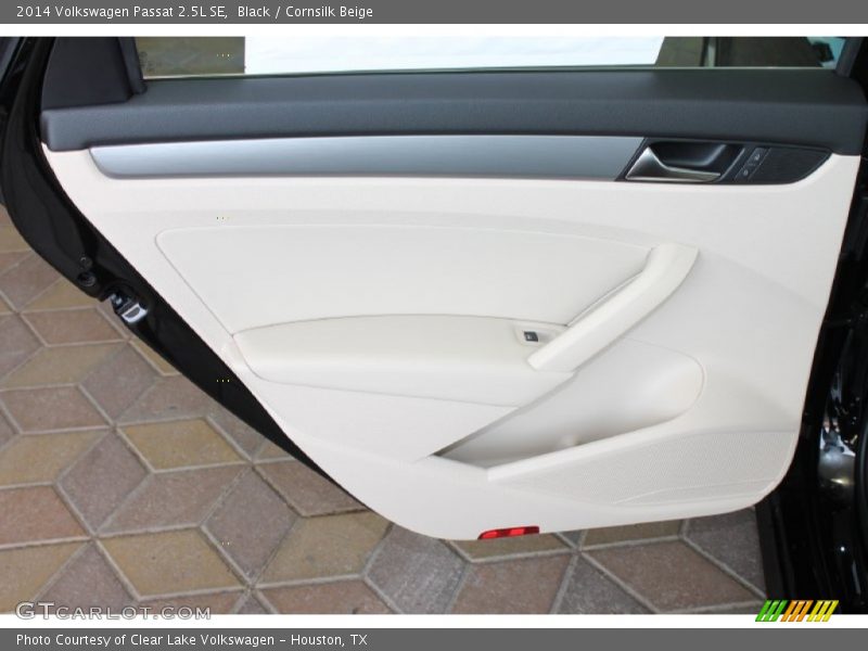 Black / Cornsilk Beige 2014 Volkswagen Passat 2.5L SE