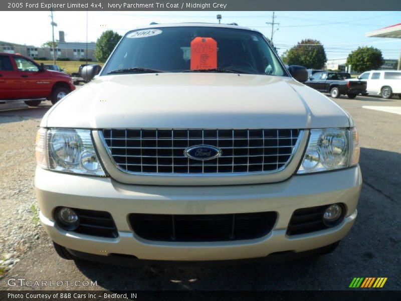 Ivory Parchment Tri Coat / Midnight Grey 2005 Ford Explorer Limited 4x4