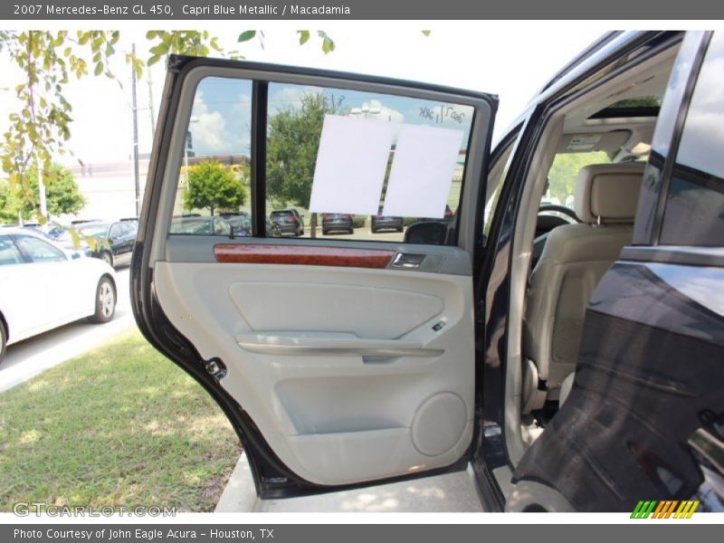 Capri Blue Metallic / Macadamia 2007 Mercedes-Benz GL 450