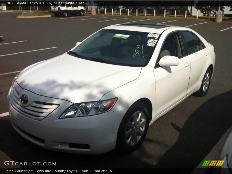 Super White / Ash 2007 Toyota Camry XLE V6
