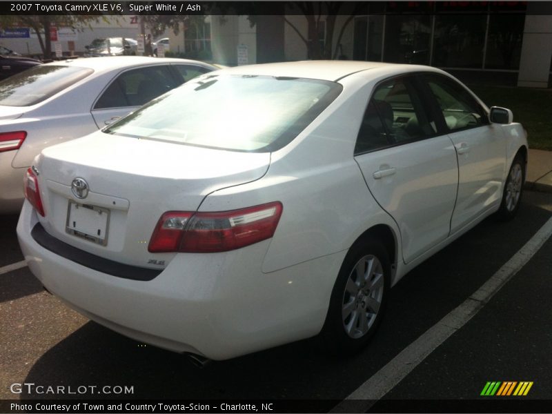 Super White / Ash 2007 Toyota Camry XLE V6