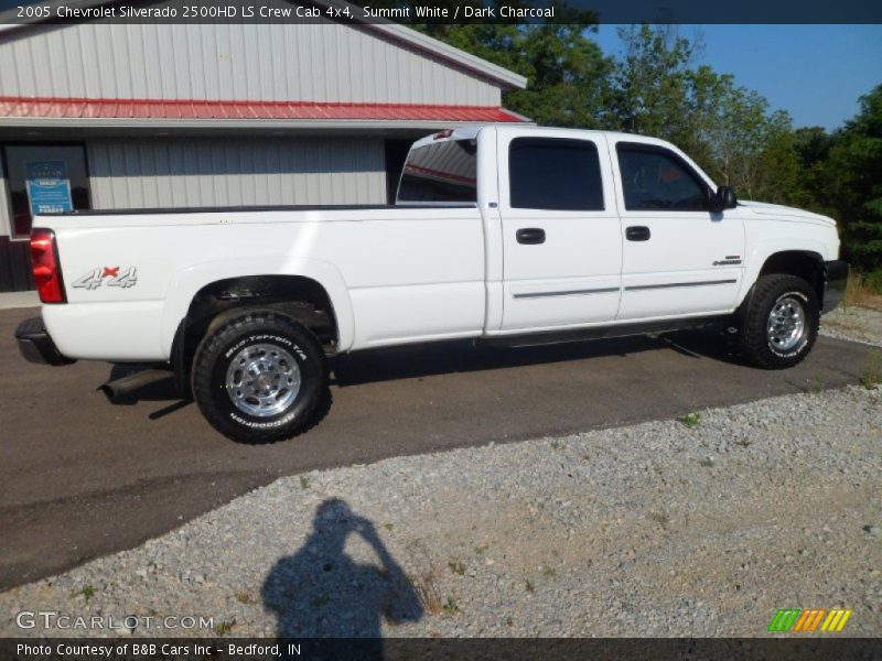 Summit White / Dark Charcoal 2005 Chevrolet Silverado 2500HD LS Crew Cab 4x4