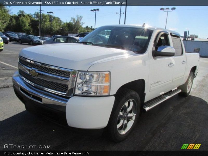 Front 3/4 View of 2010 Silverado 1500 LS Crew Cab 4x4