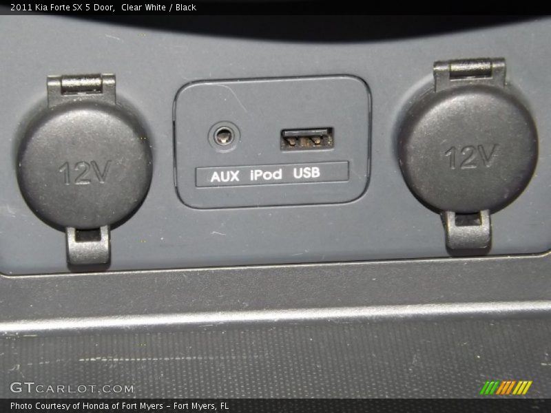 Controls of 2011 Forte SX 5 Door