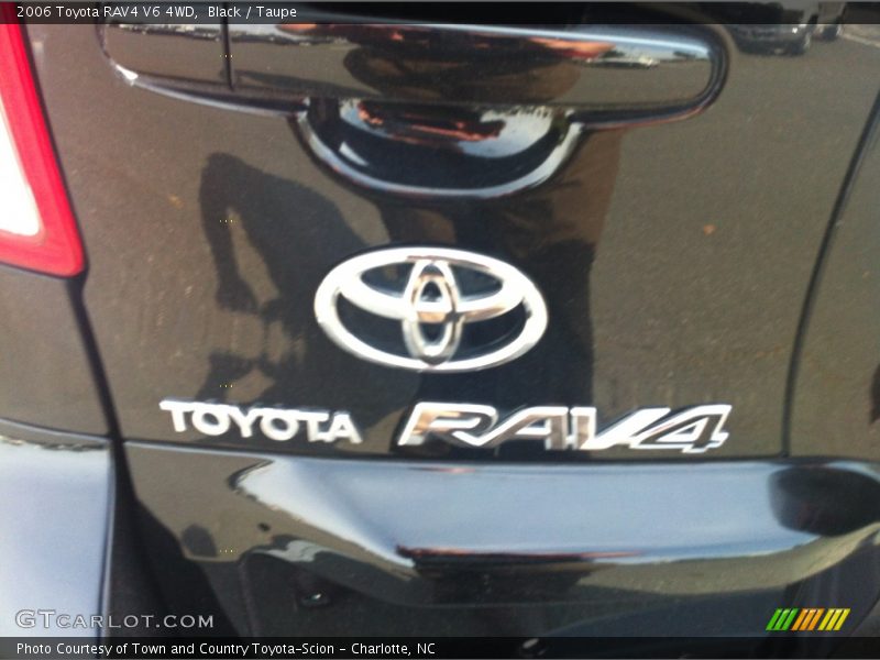 Black / Taupe 2006 Toyota RAV4 V6 4WD