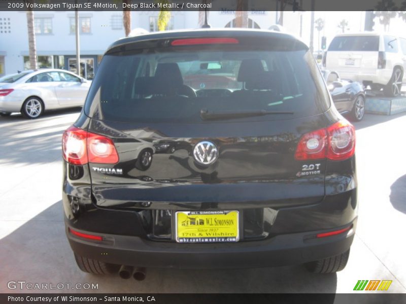 Deep Black Metallic / Charcoal 2009 Volkswagen Tiguan SE 4Motion