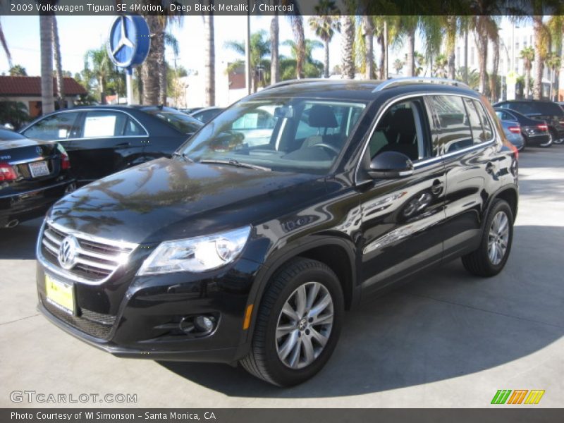 Deep Black Metallic / Charcoal 2009 Volkswagen Tiguan SE 4Motion