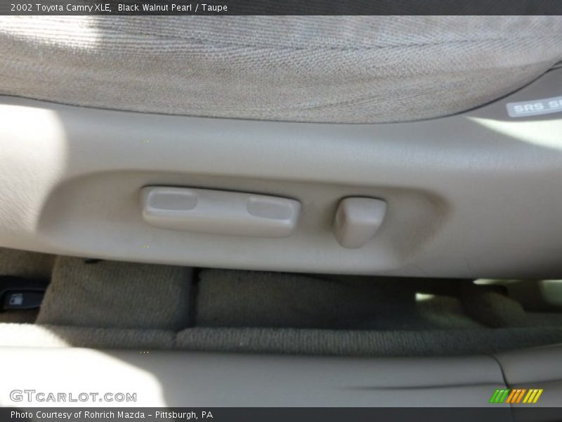Black Walnut Pearl / Taupe 2002 Toyota Camry XLE
