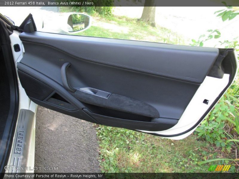 Door Panel of 2012 458 Italia