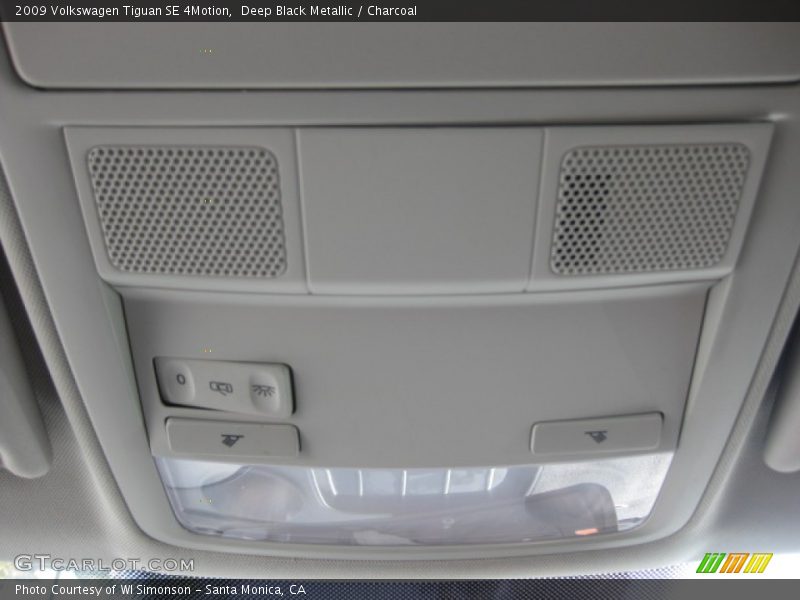 Deep Black Metallic / Charcoal 2009 Volkswagen Tiguan SE 4Motion
