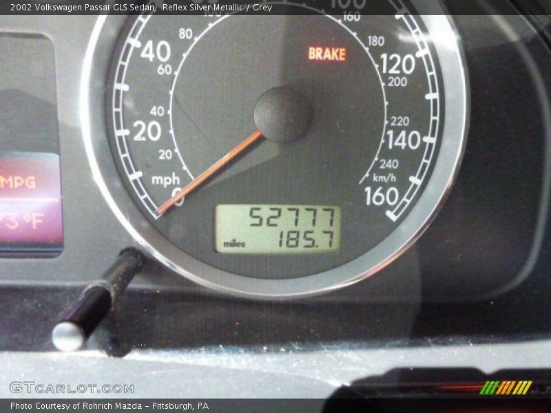 Reflex Silver Metallic / Grey 2002 Volkswagen Passat GLS Sedan