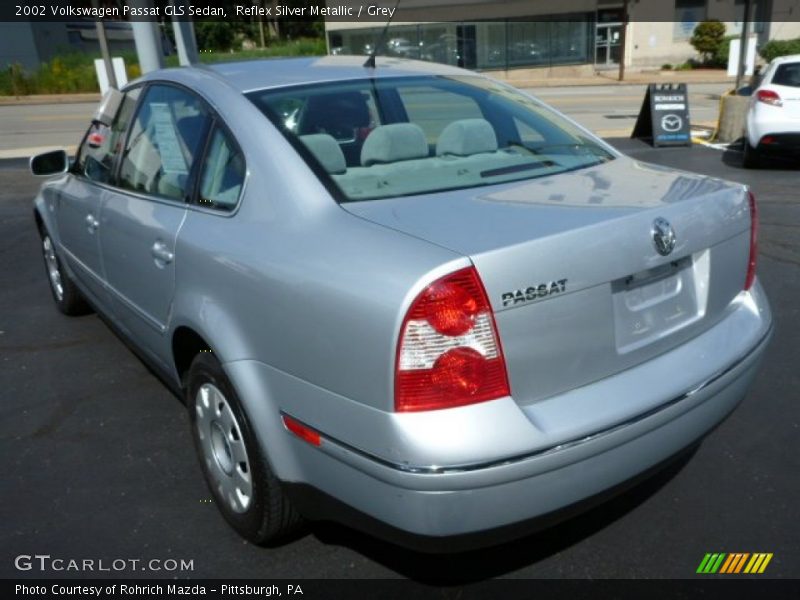 Reflex Silver Metallic / Grey 2002 Volkswagen Passat GLS Sedan
