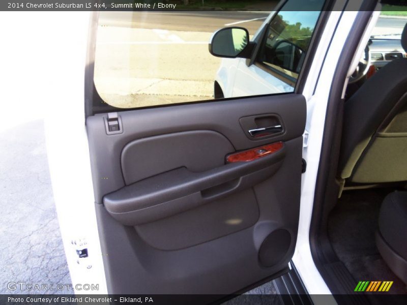 Summit White / Ebony 2014 Chevrolet Suburban LS 4x4