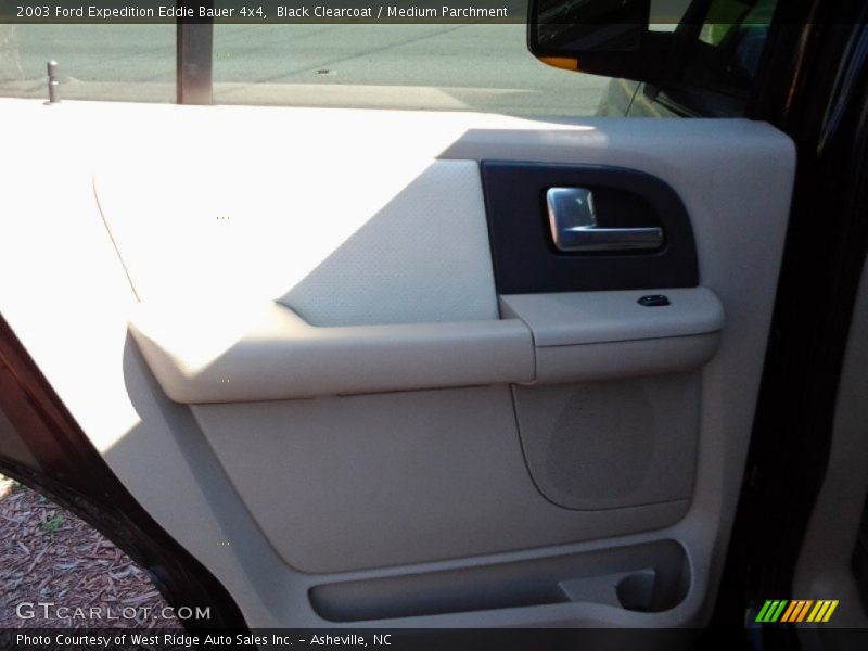 Black Clearcoat / Medium Parchment 2003 Ford Expedition Eddie Bauer 4x4