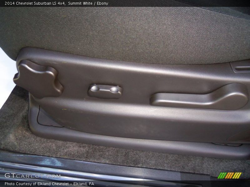 Summit White / Ebony 2014 Chevrolet Suburban LS 4x4