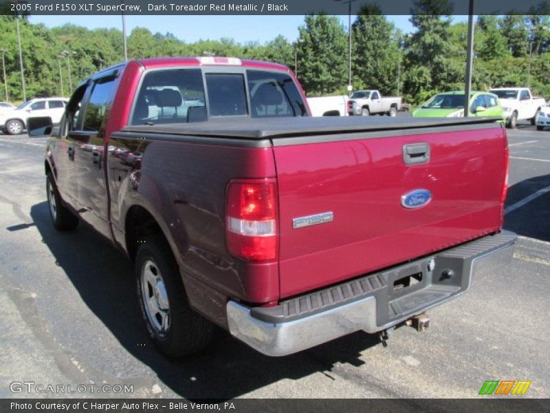 Dark Toreador Red Metallic / Black 2005 Ford F150 XLT SuperCrew