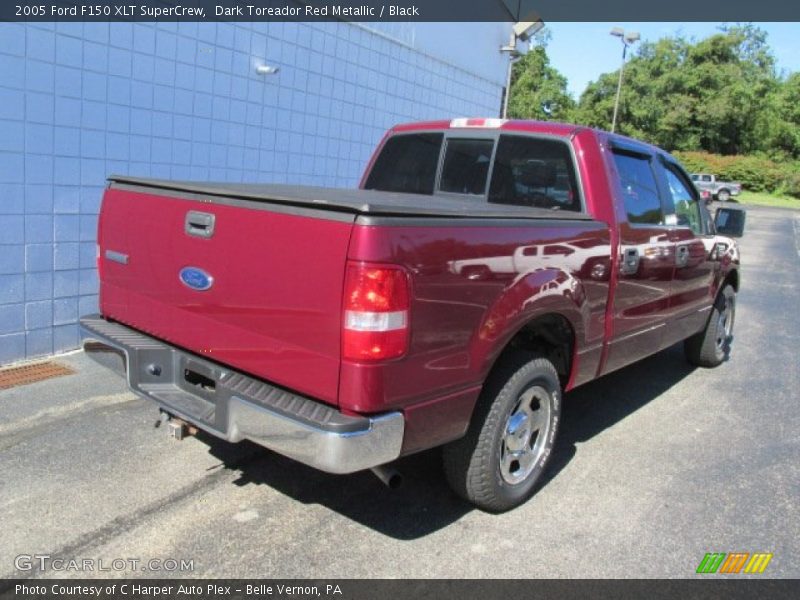 Dark Toreador Red Metallic / Black 2005 Ford F150 XLT SuperCrew