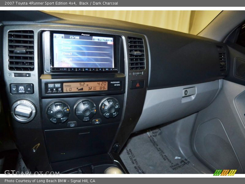 Controls of 2007 4Runner Sport Edition 4x4