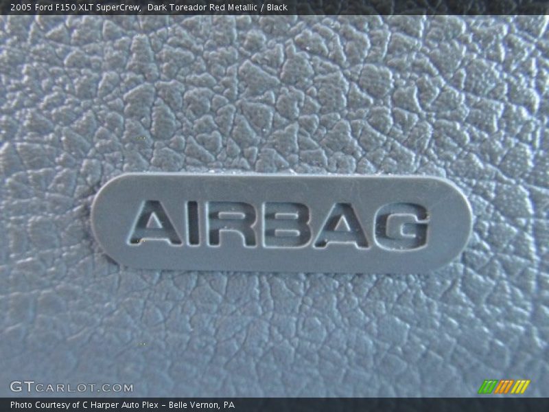Dark Toreador Red Metallic / Black 2005 Ford F150 XLT SuperCrew