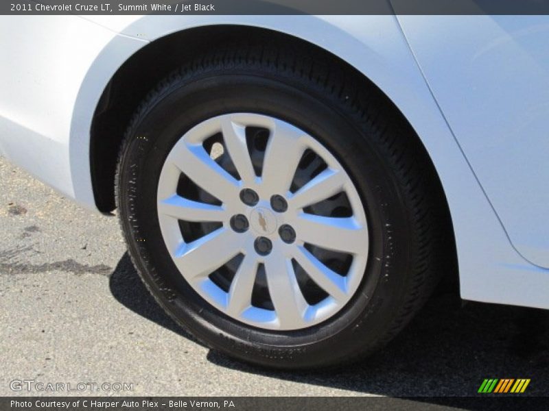 Summit White / Jet Black 2011 Chevrolet Cruze LT
