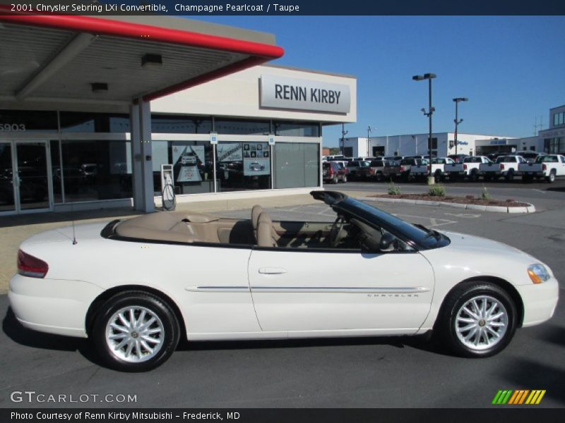 Champagne Pearlcoat / Taupe 2001 Chrysler Sebring LXi Convertible