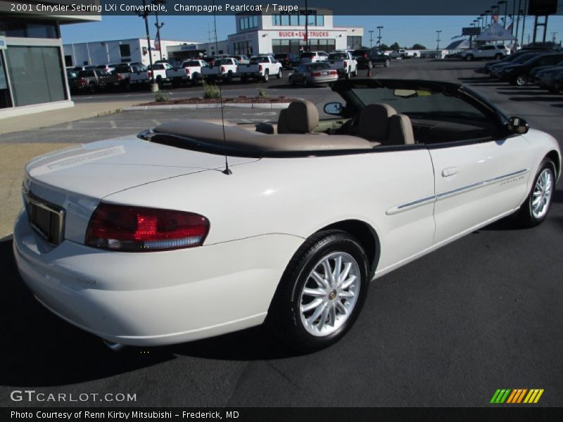 Champagne Pearlcoat / Taupe 2001 Chrysler Sebring LXi Convertible