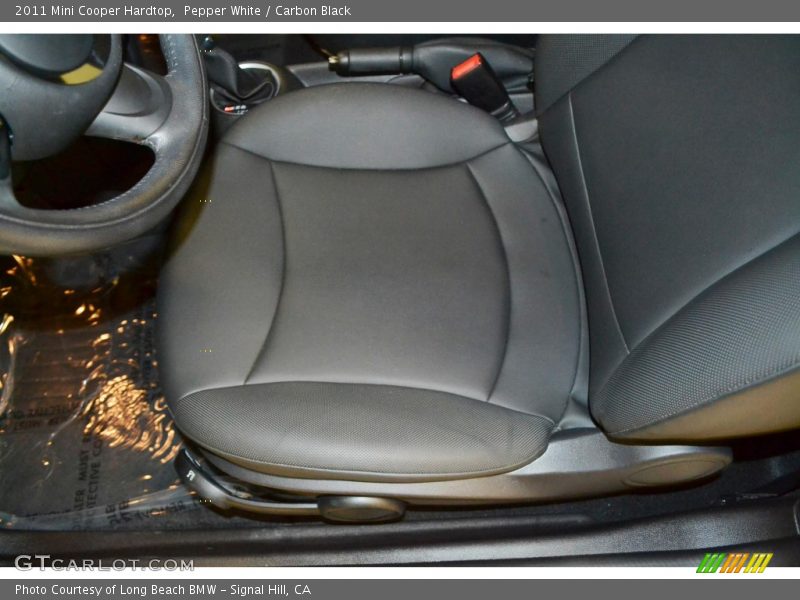Pepper White / Carbon Black 2011 Mini Cooper Hardtop
