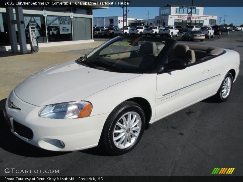 Champagne Pearlcoat / Taupe 2001 Chrysler Sebring LXi Convertible