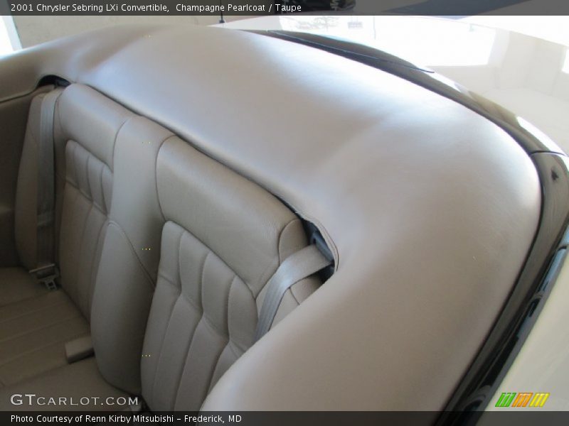 Champagne Pearlcoat / Taupe 2001 Chrysler Sebring LXi Convertible