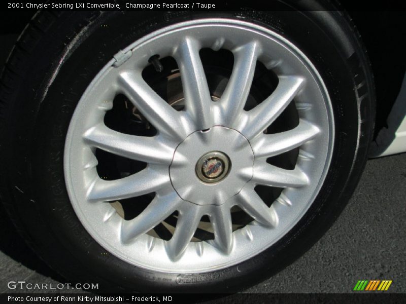 Champagne Pearlcoat / Taupe 2001 Chrysler Sebring LXi Convertible