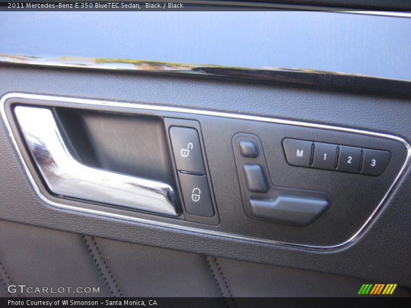 Black / Black 2011 Mercedes-Benz E 350 BlueTEC Sedan