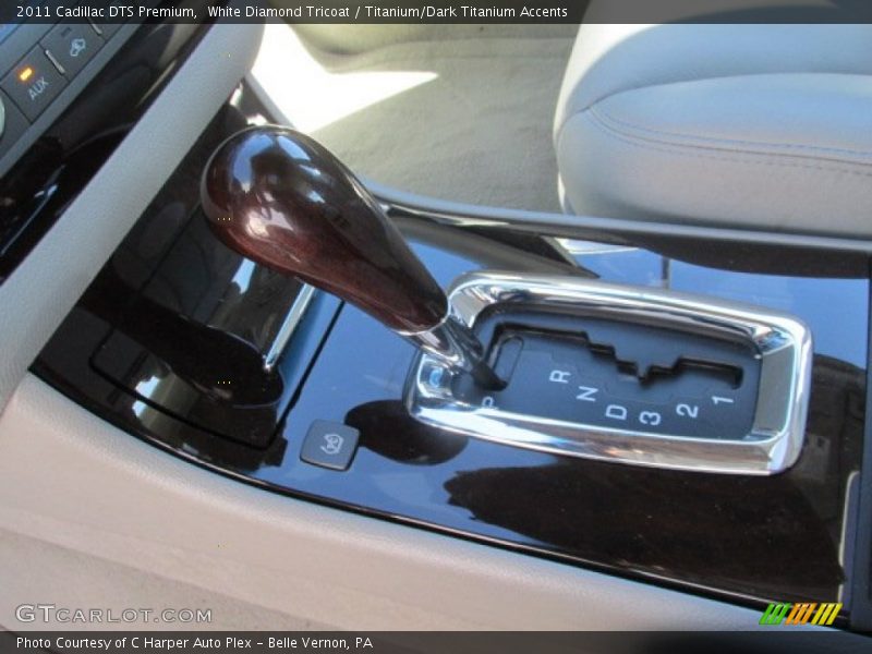 White Diamond Tricoat / Titanium/Dark Titanium Accents 2011 Cadillac DTS Premium