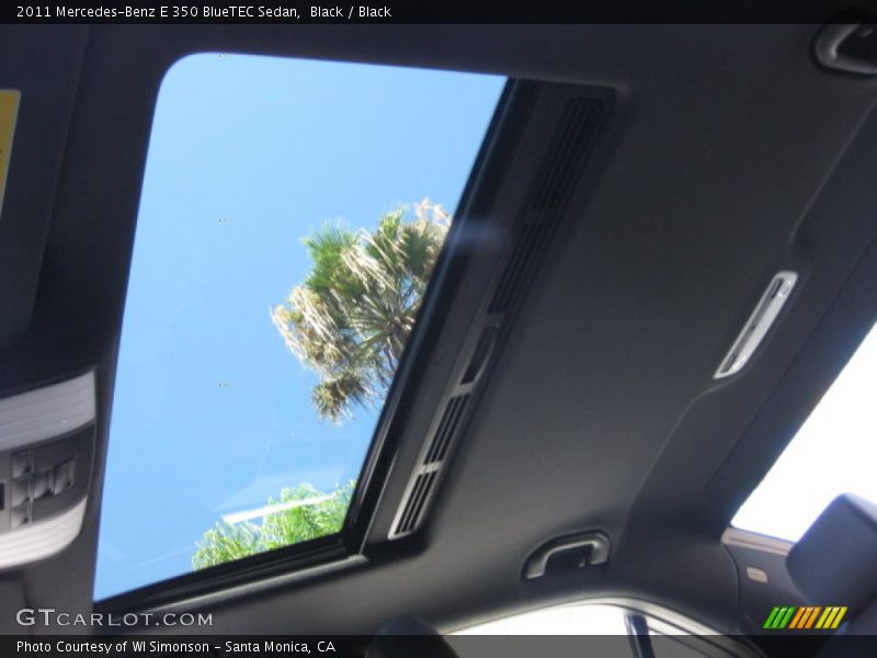 Black / Black 2011 Mercedes-Benz E 350 BlueTEC Sedan