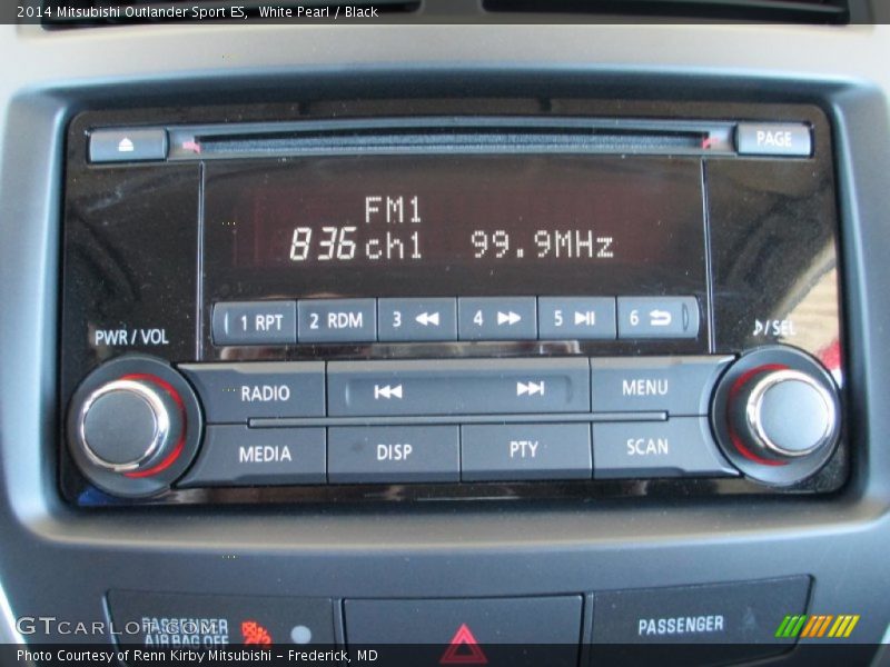 White Pearl / Black 2014 Mitsubishi Outlander Sport ES