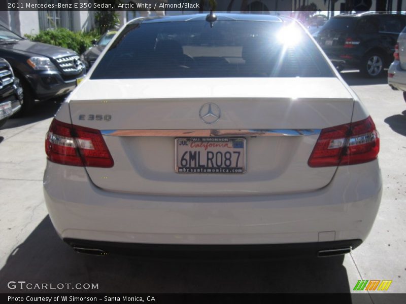 Arctic White / Almond/Black 2011 Mercedes-Benz E 350 Sedan