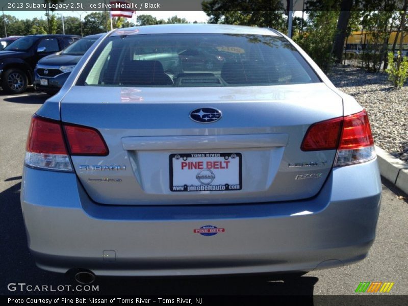 Ice Silver Metallic / Black 2013 Subaru Legacy 2.5i