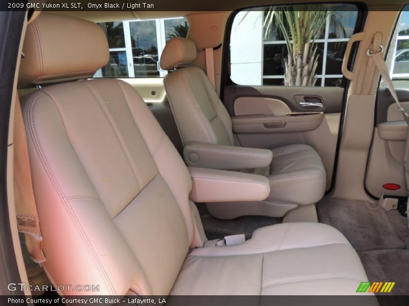 Onyx Black / Light Tan 2009 GMC Yukon XL SLT