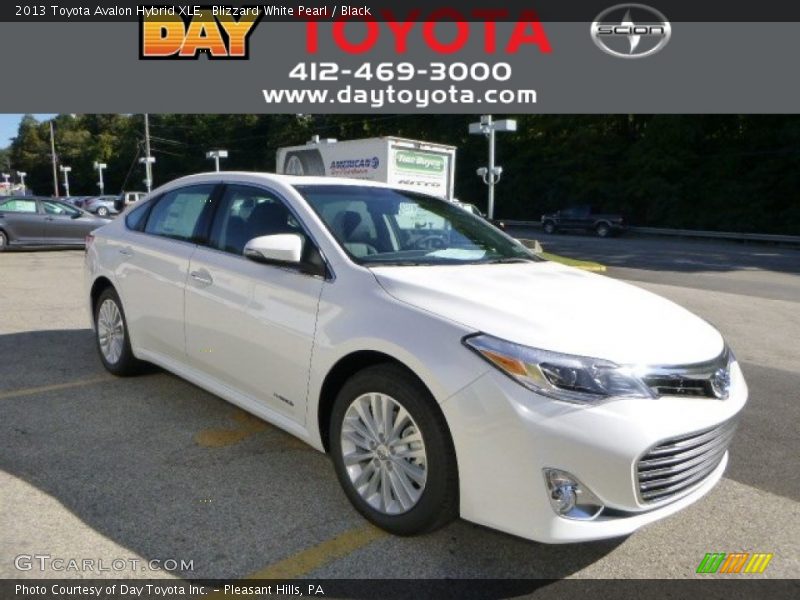 Blizzard White Pearl / Black 2013 Toyota Avalon Hybrid XLE