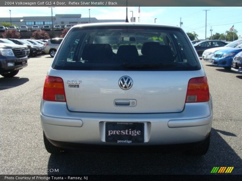 Reflex Silver Metallic / Black 2004 Volkswagen Golf GLS 4 Door