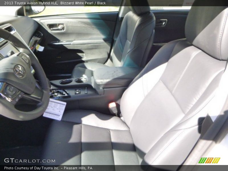 Blizzard White Pearl / Black 2013 Toyota Avalon Hybrid XLE