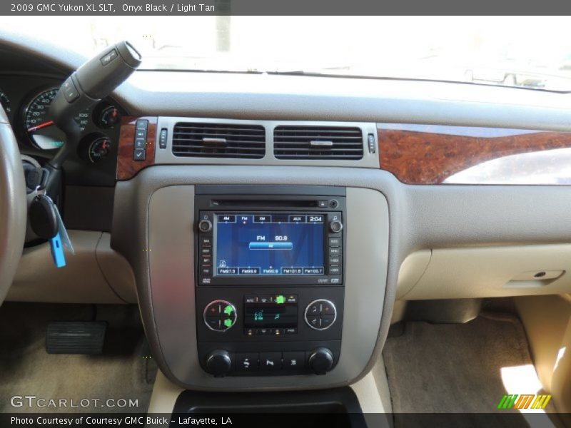 Onyx Black / Light Tan 2009 GMC Yukon XL SLT