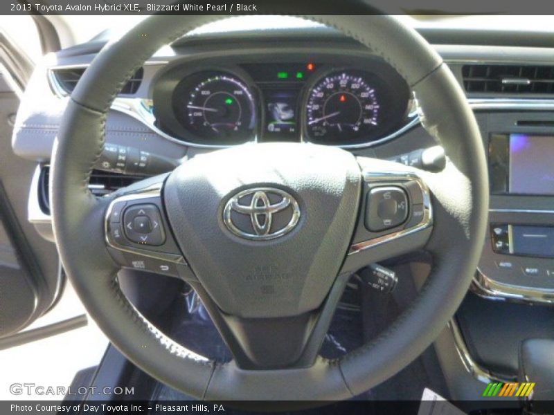 Blizzard White Pearl / Black 2013 Toyota Avalon Hybrid XLE