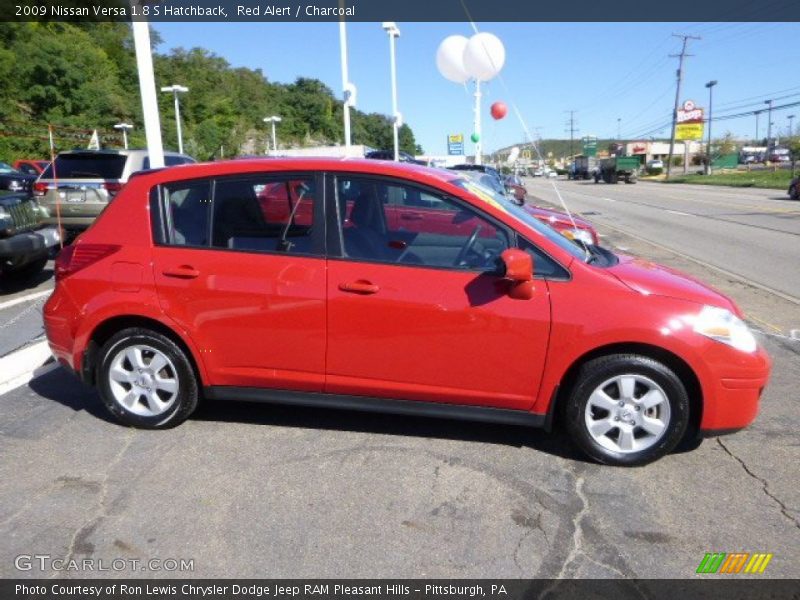 Red Alert / Charcoal 2009 Nissan Versa 1.8 S Hatchback