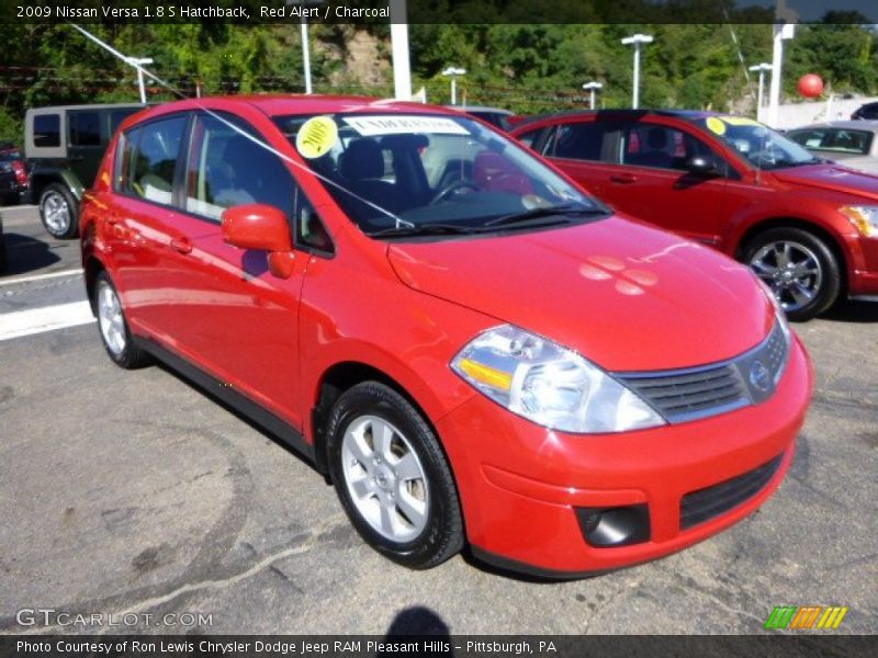 Red Alert / Charcoal 2009 Nissan Versa 1.8 S Hatchback