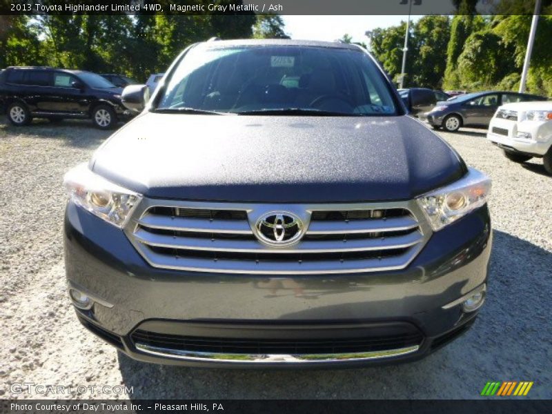 Magnetic Gray Metallic / Ash 2013 Toyota Highlander Limited 4WD