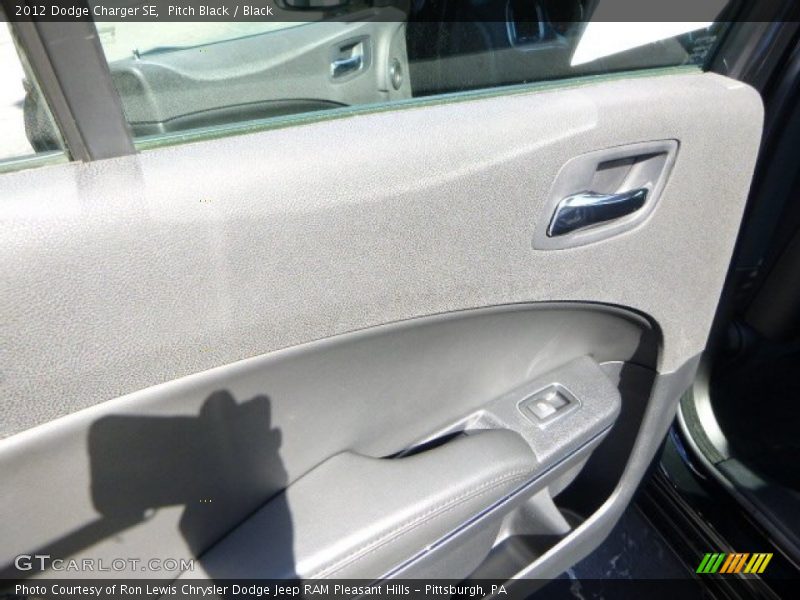 Pitch Black / Black 2012 Dodge Charger SE