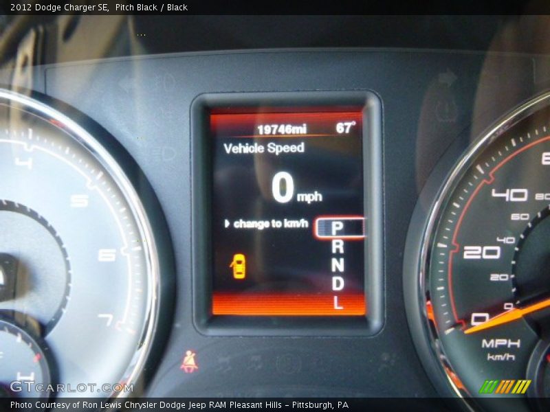 Pitch Black / Black 2012 Dodge Charger SE