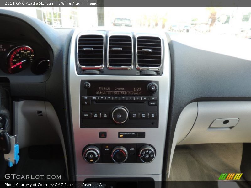 Summit White / Light Titanium 2011 GMC Acadia SL
