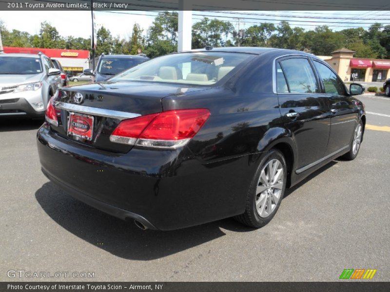 Black / Ivory 2011 Toyota Avalon Limited